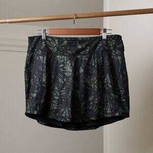 Old Navy Abstract Print Athletic Skort | Black + Green NWOT